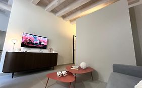 Insula - Apartments & Comfort In Ortigia